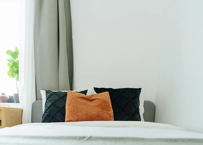 Sunny 2br Flat - Location - Amazing Balcony Bucharest