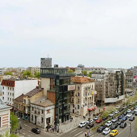 Sunny 2br Flat - Location - Amazing Balcony Апартаменти Бухарест