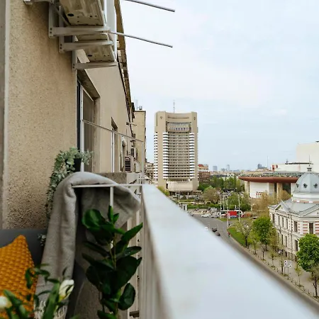 Daire Sunny 2br Flat - Location - Amazing Balcony *