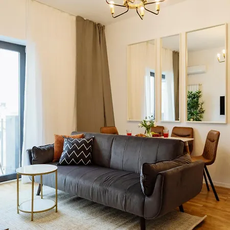 Sunny 2br Flat - Location - Amazing Balcony Appartement *