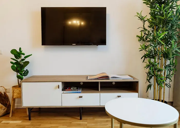 Sunny 2br Flat - Location - Amazing Balcony Apartman *