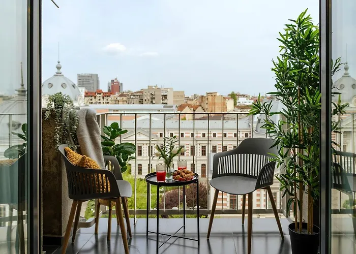 Sunny 2br Flat - Location - Amazing Balcony شقة