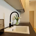 Apartament Sunny 2br Flat - Location - Amazing Balcony Bucureşti