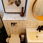 Apartament Sunny 2br Flat - Location - Amazing Balcony *