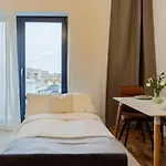 Apartament Sunny 2br Flat - Location - Amazing Balcony *