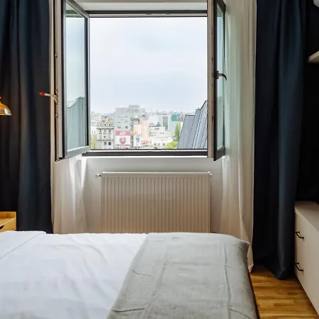 Sunny 2br Flat - Location - Amazing Balcony * ブカレスト