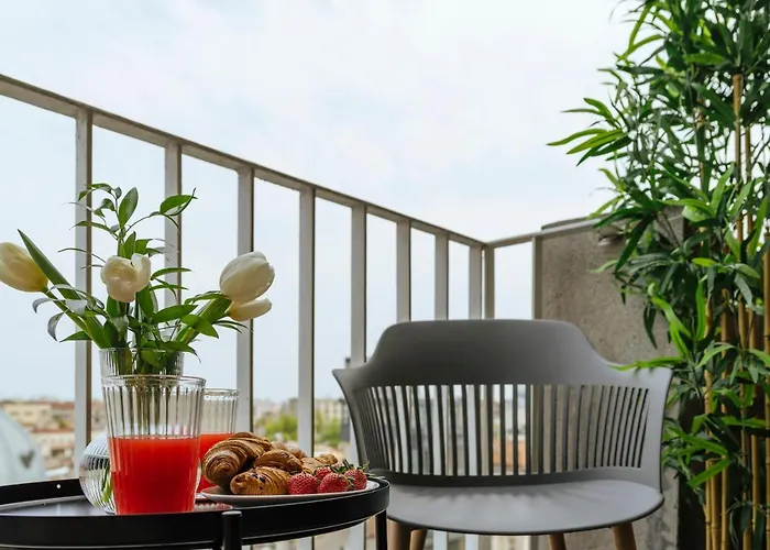 Sunny 2br Flat - Location - Amazing Balcony Lejlighed Bukarest