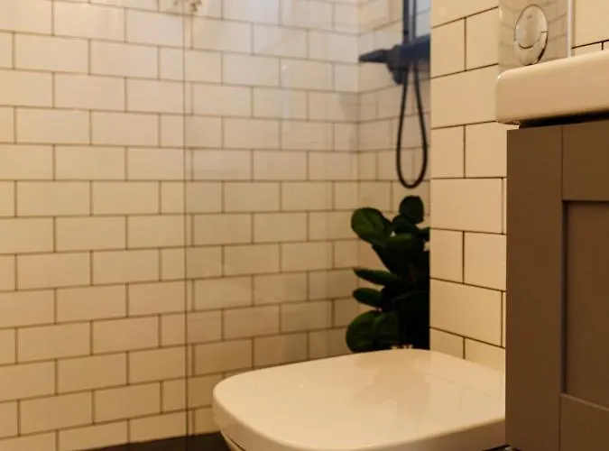 Sunny 2br Flat - Location - Amazing Balcony Lejlighed *