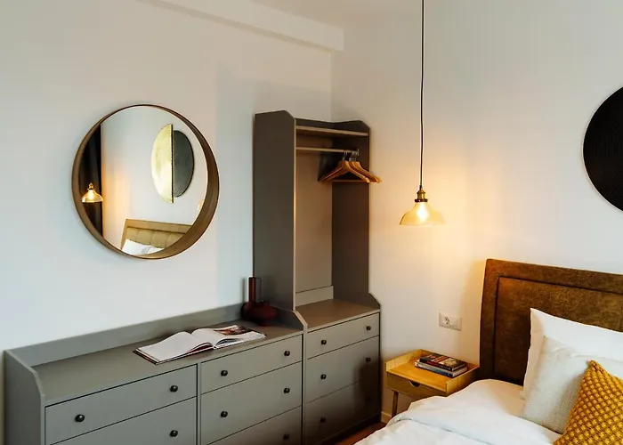 Sunny 2br Flat - Location - Amazing Balcony Lejlighed *